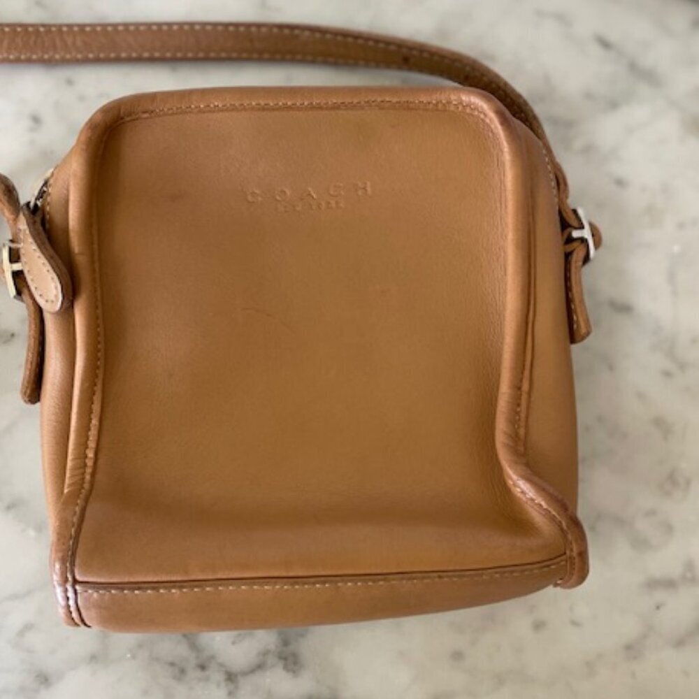 COACH Vintage British Tan Classic Kit Camera Crossbody Purse - Picture 6 of 16
